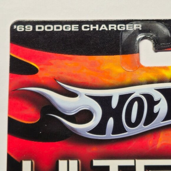 Hot Wheels 2005 ERROR "Wrong Car In Package" Ultra Hots -RARE- MINT COND (K213) - Picture 2 of 10